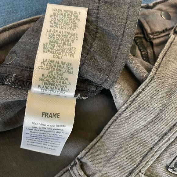 EUC Frame Le Skinny De Jeanne in colorway Gray Fray Sz. 26 - Picture 4 of 6